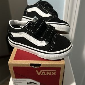 Van Sneakers toddler 7c w/ box